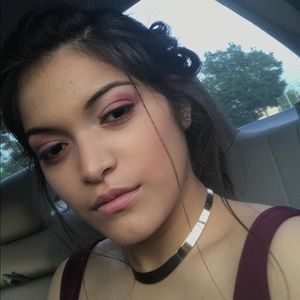 Meet your Posher, Itzel